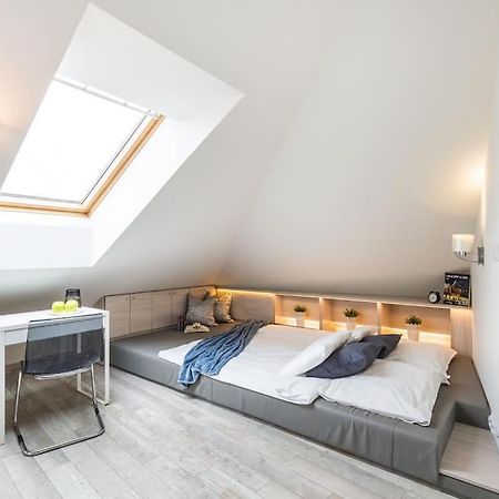 Modern & New Place Next To Wawel Castle & Vistula Cracovia Exterior foto